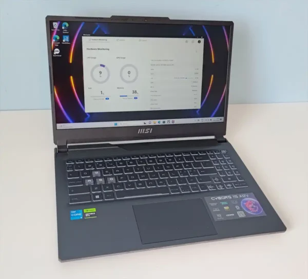 ⁦MSI CYBORG 15 ULTRA 7⁩ - الصورة ⁦2⁩